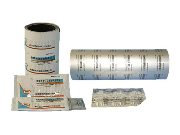 Polypropylene / aluminum / polyethylene composite film BOPP - AL- LDPE